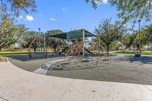 2427 E Del Rio Dr, Tempe, AZ 85282 - Photo 43