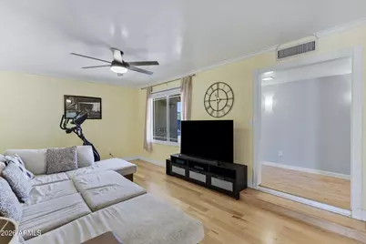 2427 E Del Rio Drive, Tempe, AZ 85282 - Photo 9