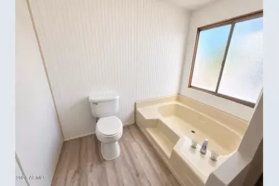 12714 W Greenway Road, Surprise, AZ 85374 - Photo 5