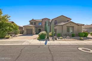 3715 E Adobe Dr, Phoenix, AZ 85050 - Photo 3