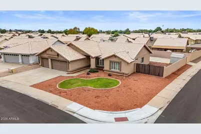 17520 N 84th Lane, Peoria, AZ 85382 - Photo 1