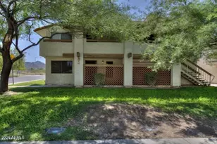 8823 North 8th St, Phoenix, AZ 85020 - Photo 1