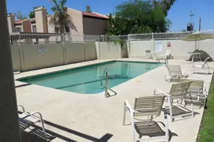 8823 North 8th St, Phoenix, AZ 85020 - Photo 3