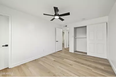7142 W Westview Drive, Phoenix, AZ 85033 - Photo 11