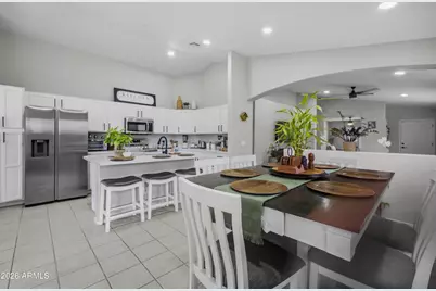 853 E Yuma Avenue, Apache Junction, AZ 85119 - Photo 13