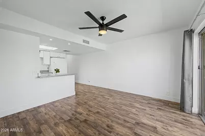 6812 N 35th Avenue #E, Phoenix, AZ 85017 - Photo 3
