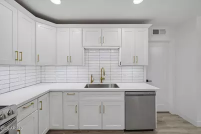 2018 E Balboa Drive, Tempe, AZ 85282 - Photo 15