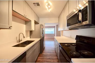 10845 N 15th Avenue, Phoenix, AZ 85029 - Photo 23