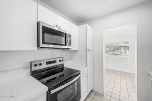 10845 N 15th Ave, Phoenix, AZ 85029 - Photo 5