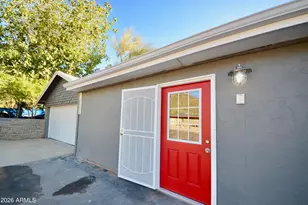 10845 N 15th Ave, Phoenix, AZ 85029 - Photo 1