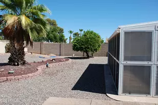 10826 W Meade Dr, Sun City, AZ 85351 - Photo 11