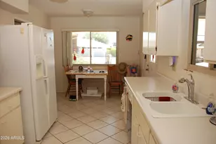 10826 W Meade Dr, Sun City, AZ 85351 - Photo 21