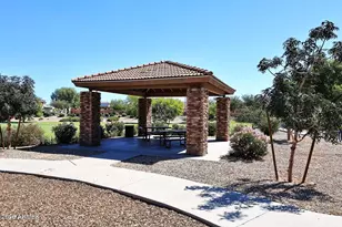 18614 W North Ln, Waddell, AZ 85355 - Photo 37