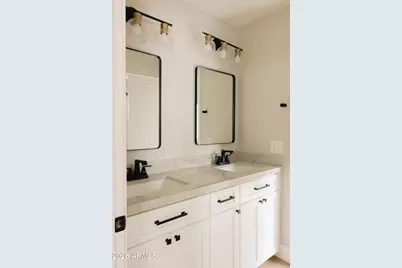 3757 E Kent Drive, Phoenix, AZ 85044 - Photo 29