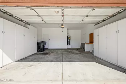 13592 W Ironwood Street, Surprise, AZ 85374 - Photo 25