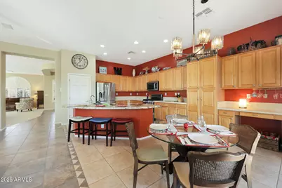 41019 N Congressional Drive, Phoenix, AZ 85086 - Photo 11