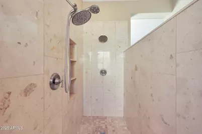 41019 N Congressional Drive, Phoenix, AZ 85086 - Photo 23