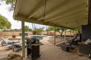 2360 E Sahuaro Dr, Phoenix, AZ 85028 - Photo 31
