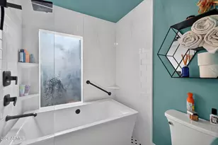 2360 E Sahuaro Dr, Phoenix, AZ 85028 - Photo 23