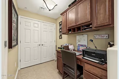5350 E Deer Valley Drive #1406, Phoenix, AZ 85054 - Photo 11
