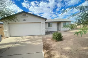 8326 W Tinajas Dr, Arizona City, AZ 85123 - Photo 3