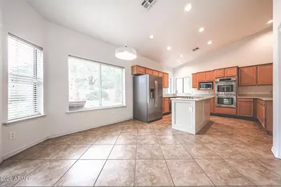4506 E Olive Avenue, Gilbert, AZ 85234 - Photo 7