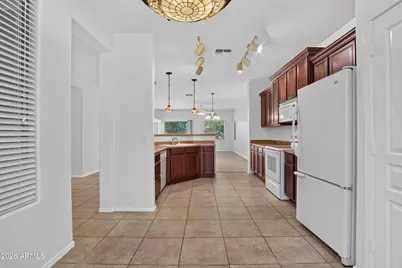16195 W Watson Lane, Surprise, AZ 85379 - Photo 17