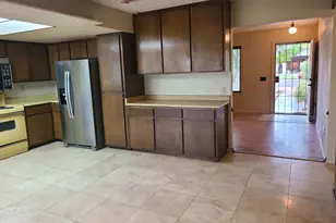15227 N 23rd Dr, Phoenix, AZ 85023 - Photo 9