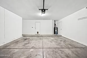 1948 E Morrow Dr, Phoenix, AZ 85024 - Photo 43