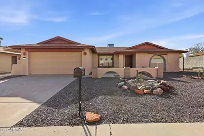 15622 N 29th Avenue, Phoenix, AZ 85053 - Photo 1