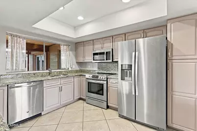 15622 N 29th Avenue, Phoenix, AZ 85053 - Photo 7