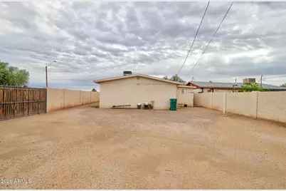 812 N Sunshine Boulevard, Eloy, AZ 85131 - Photo 17