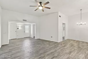 16210 N Meadow Park Dr, Sun City, AZ 85351 - Photo 7
