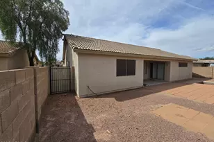 15278 W Crocus Dr, Surprise, AZ 85379 - Photo 25