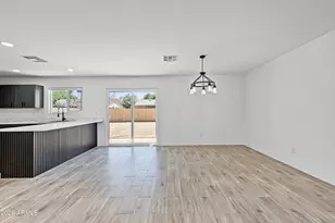 8847 W Weldon Ave, Phoenix, AZ 85037 - Photo 9