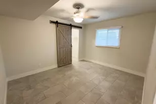 8449 E Montebello Ave, Scottsdale, AZ 85250 - Photo 15