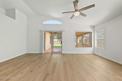 7454 W Louise Drive, Glendale, AZ 85310 - Photo 5