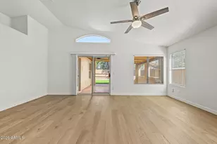 7454 W Louise Dr, Glendale, AZ 85310 - Photo 5