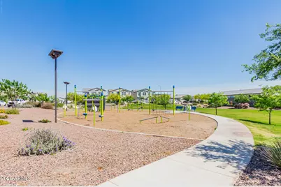 5724 W Encinas Lane, Phoenix, AZ 85043 - Photo 47