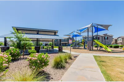 5724 W Encinas Lane, Phoenix, AZ 85043 - Photo 43