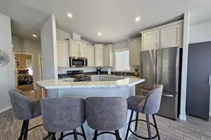 650 N Hawes Rd, Mesa, AZ 85207 - Photo 29