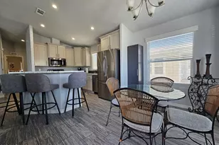 650 N Hawes Rd, Mesa, AZ 85207 - Photo 23