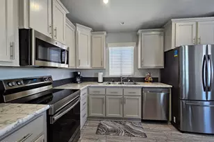 650 N Hawes Rd, Mesa, AZ 85207 - Photo 27