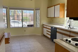 10533 E Elmhurst Dr, Sun Lakes, AZ 85248 - Photo 3
