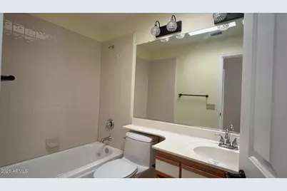 10533 E Elmhurst Drive, Sun Lakes, AZ 85248 - Photo 7