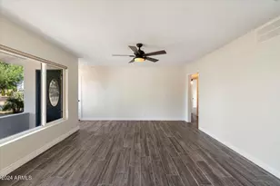 6731 E Hubbell St, Scottsdale, AZ 85257 - Photo 3