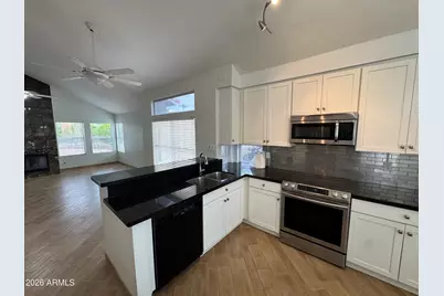 16810 S 13th Place, Phoenix, AZ 85048 - Photo 5