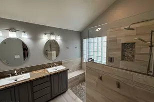 16810 S 13th Pl, Phoenix, AZ 85048 - Photo 9