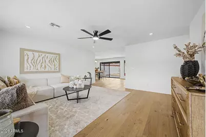 8008 E Whitton Avenue, Scottsdale, AZ 85251 - Photo 5