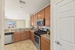 26096 W Sequoia Dr, Buckeye, AZ 85396 - Photo 7